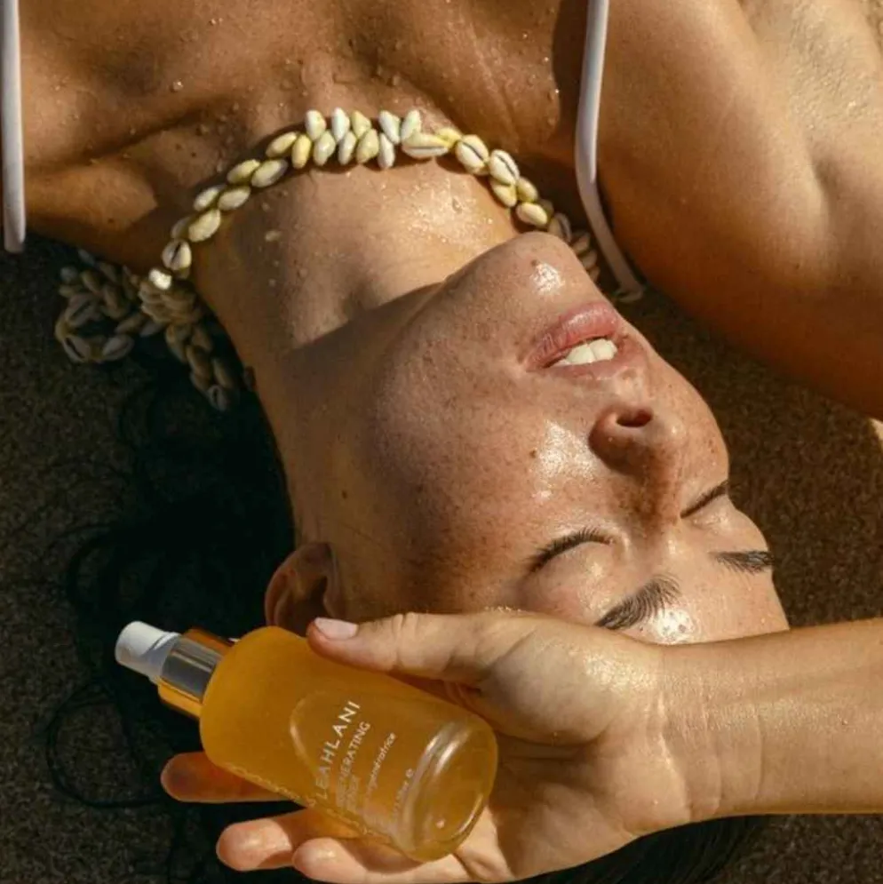 Leahlani Citrus and Citrine Regenerating Toning Mist kasvovesi 100ml