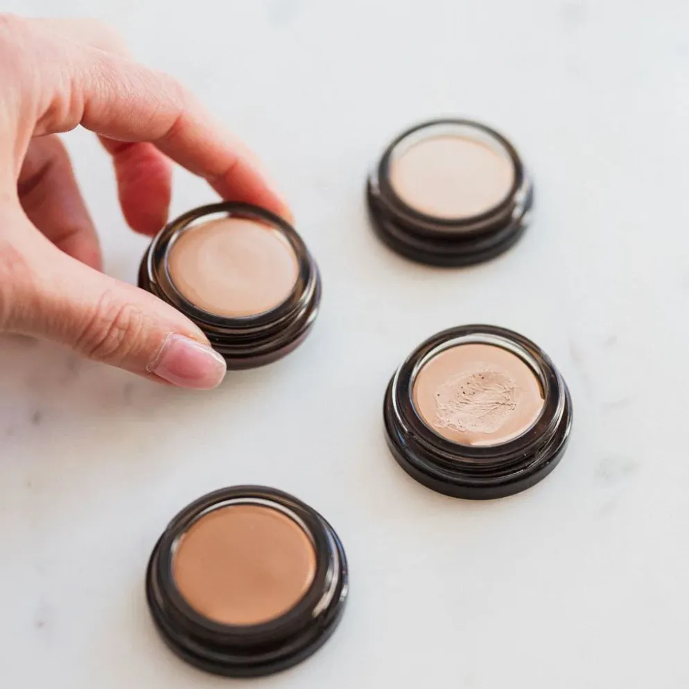 Peitevoide Esse Concealer, 3 sävyä